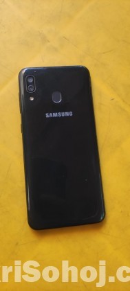 Samsung Galaxy A30